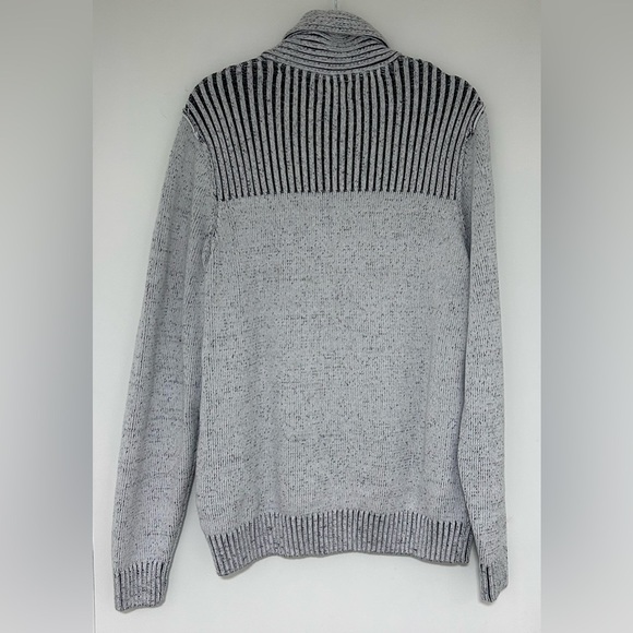 Guess Men’s Gray Marled Clay Shawl Sweater Size XL NWT - Picture 2 of 8